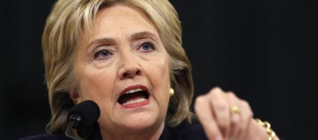 Według doniesień Wikileaks, Clinton kłamała przed komisją Kongresu (foto: pbs.org) Według doniesień Wikileaks, Clinton kłamała przed komisją Kongresu (foto: pbs.org)