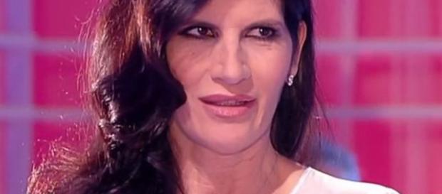 Gf Vip: momenti di panico! Pamela Prati tenta di lasciare la casa ... - novella2000.it Gf Vip: momenti di panico! Pamela Prati tenta di lasciare la casa ... - novella2000.it