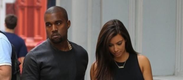 Le vol de bijoux, une histoire inventée de toute pièce avec son mari Kanye West Le vol de bijoux, une histoire inventée de toute pièce avec son mari Kanye West