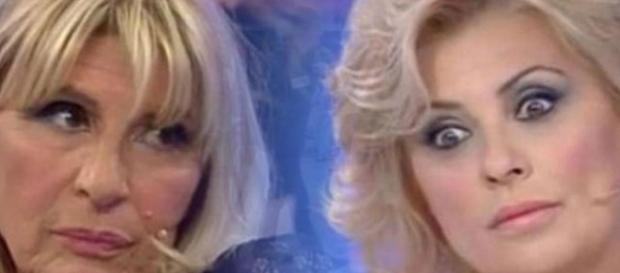 Tina Cipollari attacca duramente Gemma Galgani Tina Cipollari attacca duramente Gemma Galgani