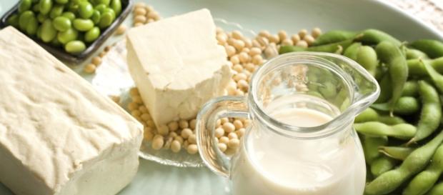 tofu, soia, lapte de soia, vitamine tofu, soia, lapte de soia, vitamine