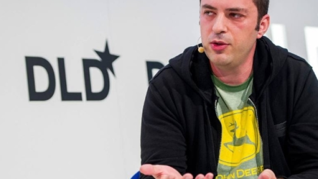 Jan Koum: oggi ricchissimo, un tempo ha sofferto la povertà