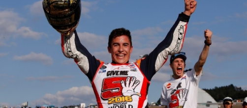 Marc dedica la vittoria alla nonna.
