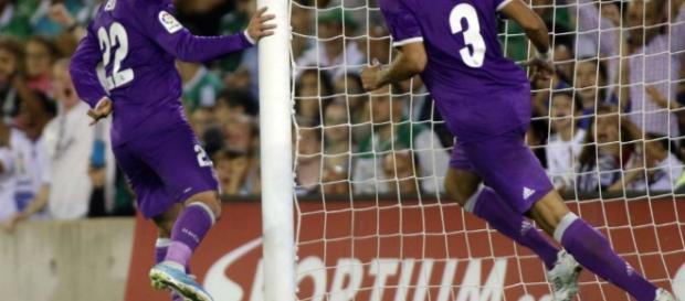 Isco marcaba dos goles ante el Betis. Fotografía: Paco Martín (Marca) Isco marcaba dos goles ante el Betis. Fotografía: Paco Martín (Marca)