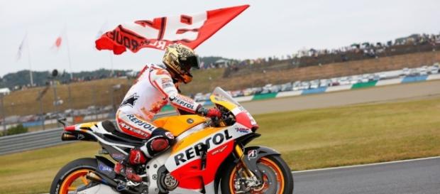 MotoGP: Marc Marquez è campione del mondo. Lorenzo vince il GP ... - mediaset.it MotoGP: Marc Marquez è campione del mondo. Lorenzo vince il GP ... - mediaset.it