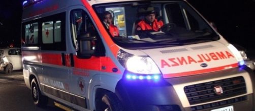 Esplode fucile di scena durante lo spettacolo: morti due attori ... - leggo.it