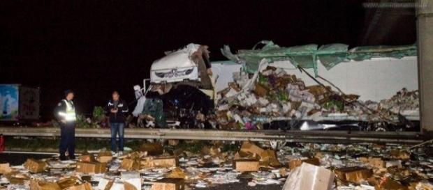 FOTO: Doi români AU MURIT în Croaţia, într-un cumplit ACCIDENT - foto 4 FOTO: Doi români AU MURIT în Croaţia, într-un cumplit ACCIDENT - foto 4