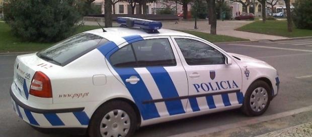 Portuguese police car. Picture by JSobral, Creative Commons. Portuguese police car. Picture by JSobral, Creative Commons.