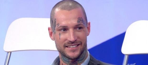 Uomini e Donne: Manuel Vallicella tra i papabili tronisti per gennaio Uomini e Donne: Manuel Vallicella tra i papabili tronisti per gennaio
