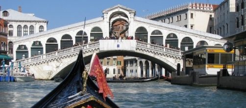 Nuove vernici ecologiche per proteggere Venezia dall'erosione dell'acqua alta