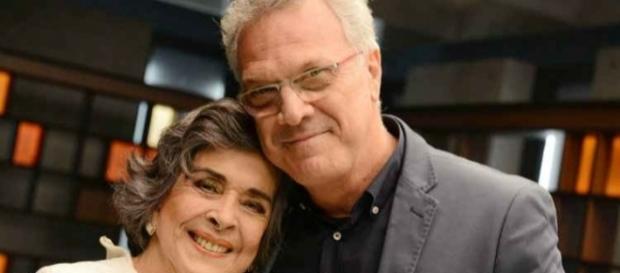 Betty Faria ao lado de Pedro Bial Betty Faria ao lado de Pedro Bial