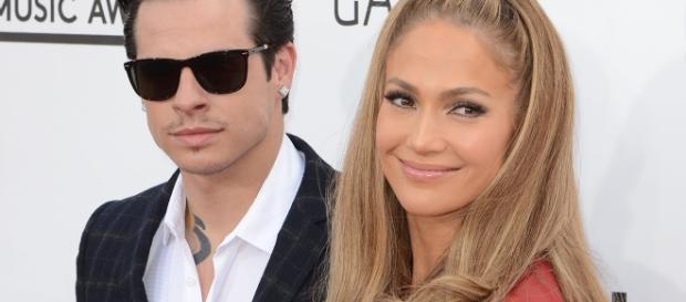 Jennifer Lopez et Casper Smart au temps dubonheur Jennifer Lopez et Casper Smart au temps dubonheur
