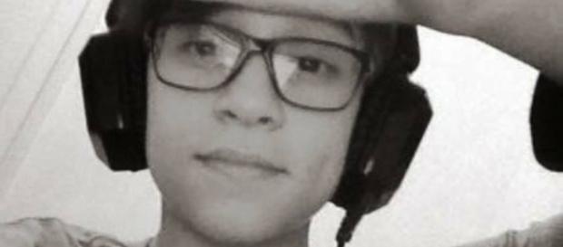 Relato do primo do garoto que se enformou impressiona na web Relato do primo do garoto que se enformou impressiona na web