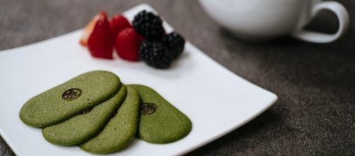 The Maru CHA CHA cookie is made with green tea. / Photo via Nicole Brief, Southard Inc. Used with permission.