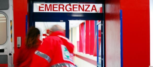 Calabria, 19enne accoltellato nel vibonese Calabria, 19enne accoltellato nel vibonese