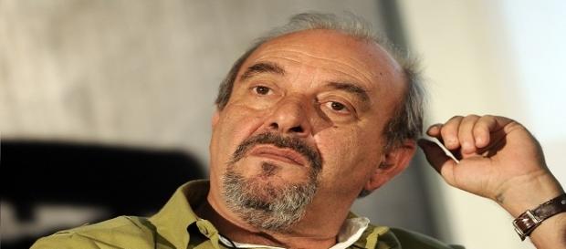 Il noto vignettista Vauro Senesi voterà No al referendum Il noto vignettista Vauro Senesi voterà No al referendum
