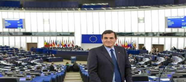 L'europarlamentare Aldo Patriciello L'europarlamentare Aldo Patriciello