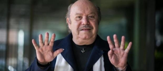 Lino Banfi criticato aspramente per la collaborazione con Energas Lino Banfi criticato aspramente per la collaborazione con Energas