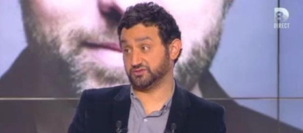 Stéphane Bern offre une 'spéciale dédicace' à Stéphane Guillon ... - star-mag.top Stéphane Bern offre une 'spéciale dédicace' à Stéphane Guillon ... - star-mag.top