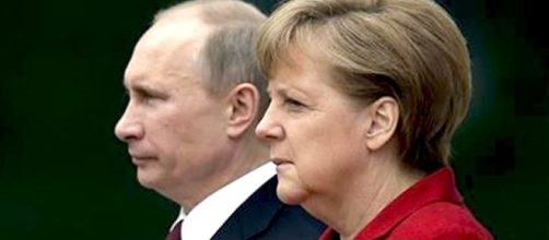 Vladimir Putin ed Angela Merkel, il dialogo tra Russia e Germania non è mai venuto meno