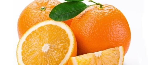 A laranja é um dos alimentos que fortalecem as unhas. A laranja é um dos alimentos que fortalecem as unhas.
