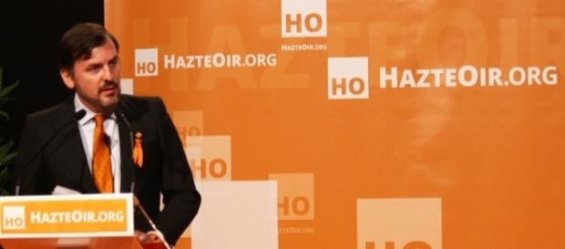 Ignacio Arsuaga preside HazteOir.org, un portal de iniciativas orientado a la Iglesia Católica Ignacio Arsuaga preside HazteOir.org, un portal de iniciativas orientado a la Iglesia Católica