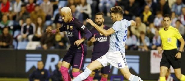 Neymar em campo contra o Celta de Vigo Neymar em campo contra o Celta de Vigo