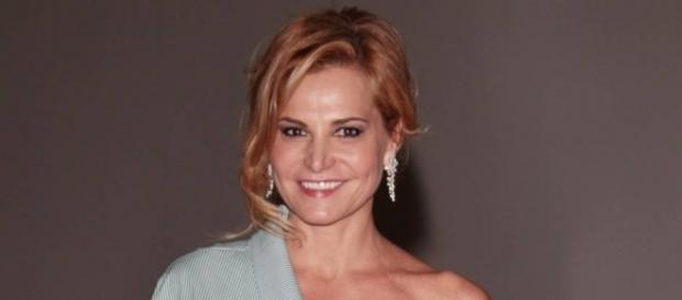 Simona Ventura contro l'ex marito Bettarini Simona Ventura contro l'ex marito Bettarini