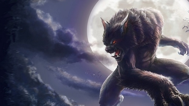 Superluna, licantropi e terrore, ma non per tutti:....”E tu pendevi allor su quella selva Siccome or fai, che tutta la rischiari...” G. Leopardi