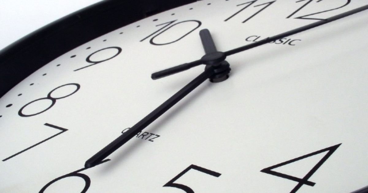Daylight Saving Time 2016 when do we turn clocks back in U.S., U.K