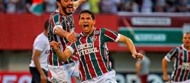 Flu segue buscando novo patrocinador master (Foto: Explosão Tricolor) Flu segue buscando novo patrocinador master (Foto: Explosão Tricolor)