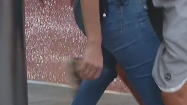 GF Vip, la lap dance bollente di Stefano Bettarini e Antonella Mosetti