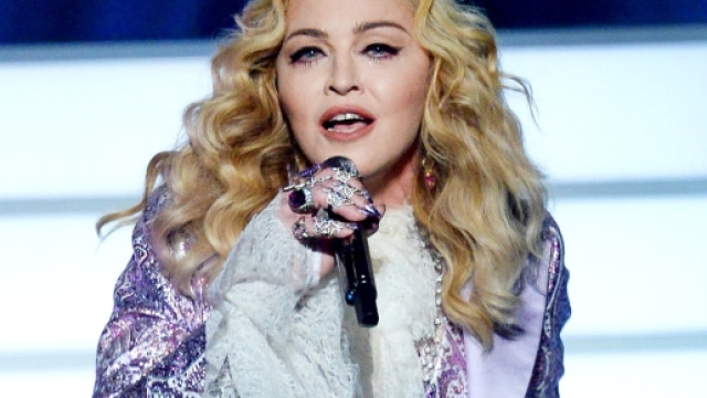 Madonna e le proposte indecenti sul palco a New York