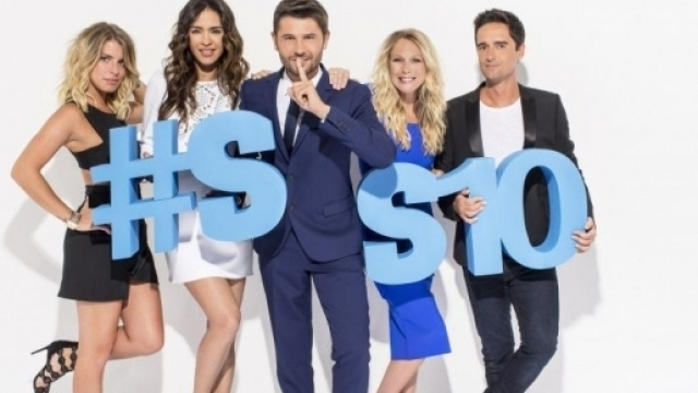 #SS10 - Deux candidats font l'amour devant les caméras de #SecretStroy !