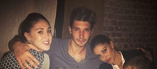 Belen Rodriguez, Stefano De Martino, Cecilia Rodriguez con il piccolo Santiago