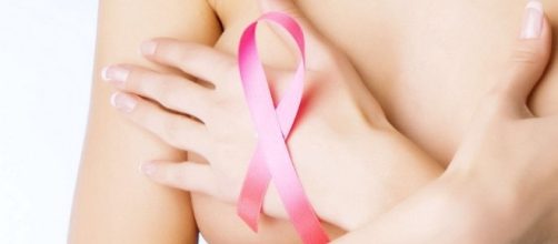 Facebook censura video su prevenzione cancro al seno