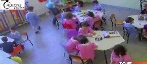 Scuola, arrivano le telecamere negli asili e nelle case di cura