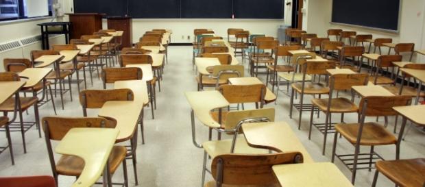 Aulas llenas de estudiantes aunque vacías de personas Aulas llenas de estudiantes aunque vacías de personas