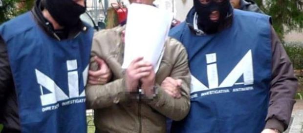 Clan Lo Russo e Birra, 6 ergastoli inflitti. Clan Lo Russo e Birra, 6 ergastoli inflitti.