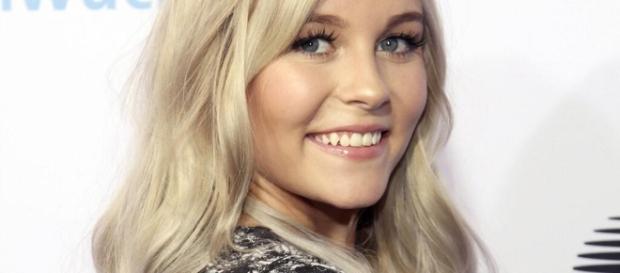 Dagi Bee ist jetzt verlobt - web.de Dagi Bee ist jetzt verlobt - web.de
