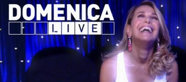 Domenica Live 2016-2017 | Conduttrice | Oggi | Puntate - blogosfere.it Domenica Live 2016-2017 | Conduttrice | Oggi | Puntate - blogosfere.it