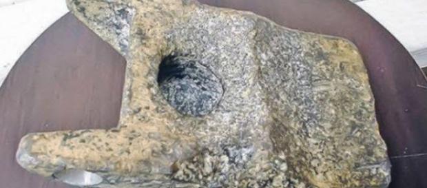 Il manufatto di 250.000 anni fa contenente alluminio Il manufatto di 250.000 anni fa contenente alluminio