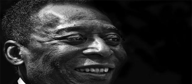 O Rei do Futebol completa 76 anos, dia 23 de outubro O Rei do Futebol completa 76 anos, dia 23 de outubro