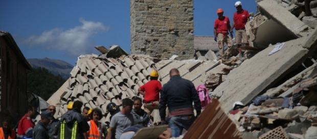 Terremoto Centro Italia, diretta: 250 morti. Vigili continuano a ... - ilfattoquotidiano.it Terremoto Centro Italia, diretta: 250 morti. Vigili continuano a ... - ilfattoquotidiano.it