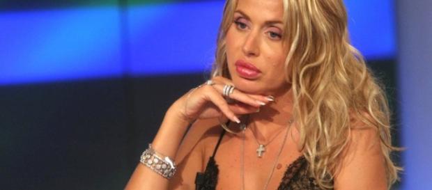 Grande Fratello Vip: Valeria Marini sarà nominata il 24 ottobre? Grande Fratello Vip: Valeria Marini sarà nominata il 24 ottobre?