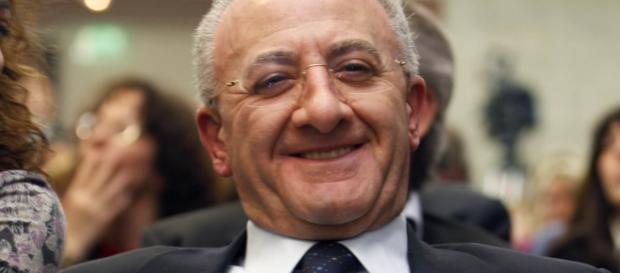 Vincenzo De Luca interviene su Luigi Di Maio. Vincenzo De Luca interviene su Luigi Di Maio.