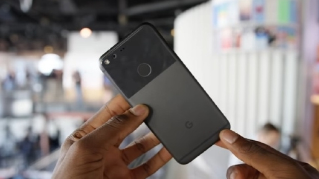 Il nuovo smartphone Google Pixel