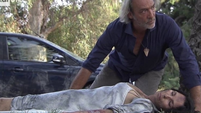 Un Posto Al Sole, anticipazioni 24-28 ottobre 2016: Matteo soccorre Marina