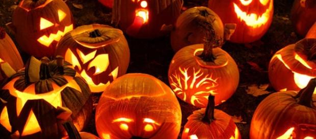 I 3 migliori parchi di divertimento ed il castello di Napoli per festeggiare Halloween 2016 I 3 migliori parchi di divertimento ed il castello di Napoli per festeggiare Halloween 2016
