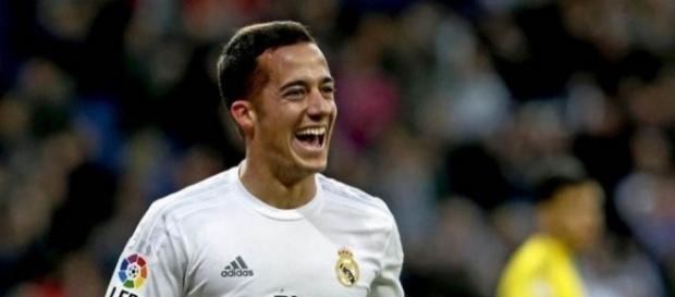 Lucas Vázquez, baja ante el Sevilla (REVISAR, SI VE AMARILLA ... - defensacentral.com Lucas Vázquez, baja ante el Sevilla (REVISAR, SI VE AMARILLA ... - defensacentral.com